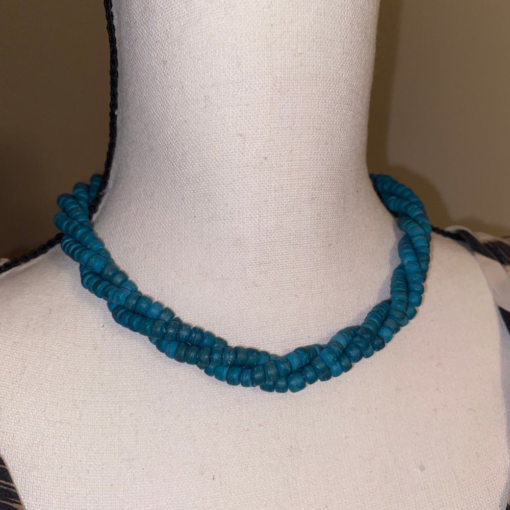 necklace - Picture 2 of 4
